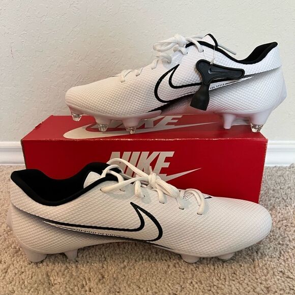 Nike Vapor Edge Speed 360 Football Cleats - Picture 2 of 9